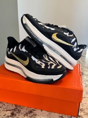 Women’s Nike Pegasus Premium
